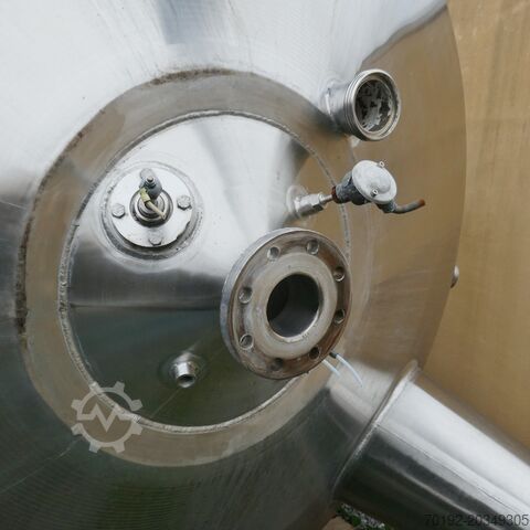 16150 Liter temperierbarer Druckbehälter aus V4A mit Leitstrahlmischer Bolz 9625