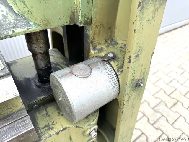 Schwenkbiegemaschine/Typ 2000x2-3mm Schwenkbiegemaschine Typ 2000x2-3mm