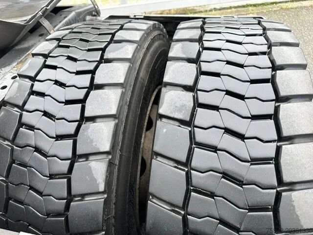 Standard-SZM MAN TGX 18.500 Retarder/Kipphydraulik/Motorschaden !!