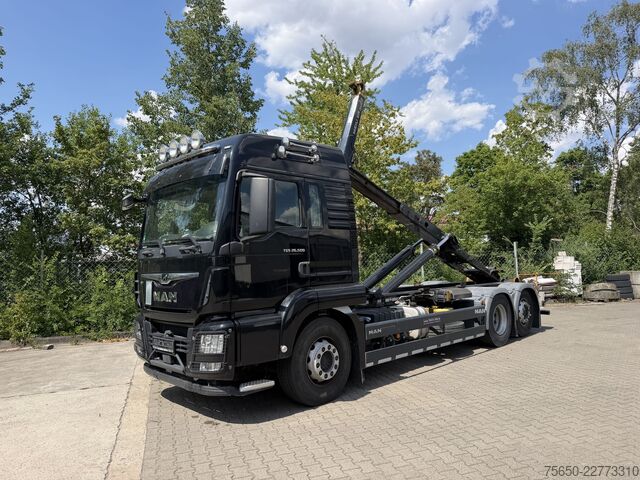 Tipper truck MAN Truck & Bus TGS  MAN TGS 26.500 3 Achs Abroller