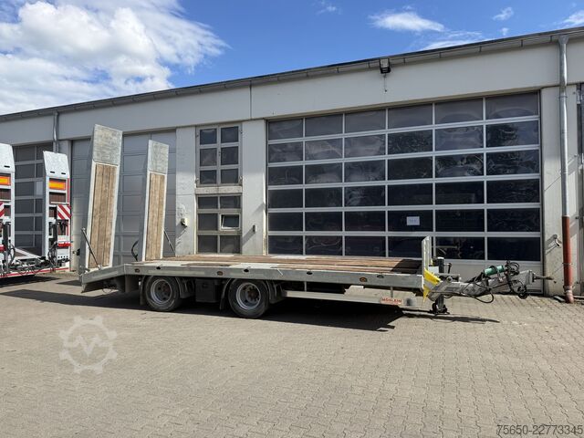 Low loader trailer Möslein TTA21 Schwebheim  21 t Tandemtieflader