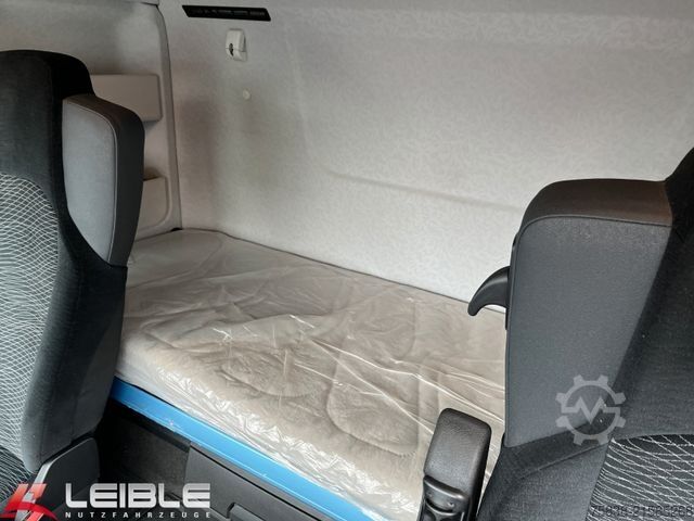 Standard tractor unit MERCEDES-BENZ Actros 1853 HAD 4x4*Kombi-Hydro*Retarder*456 TKM