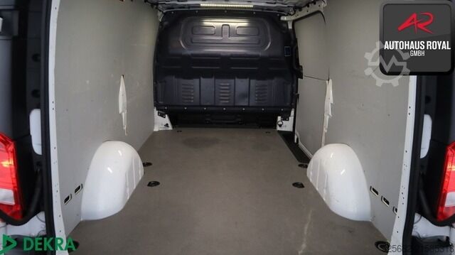 Panel van mercedes-benz Vito 114 CDI LANG KASTEN STANDHZ,NAVI,DISTRO,AHK