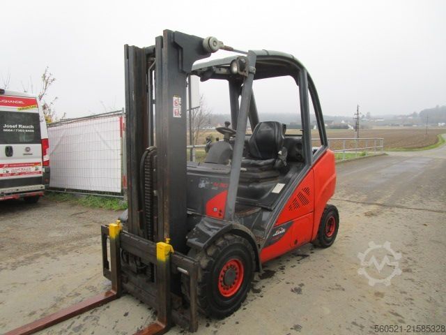 Dieselstapler Linde H30D-02 Triplex-Freihub 4,7m Hubhöhe + Seitenschie