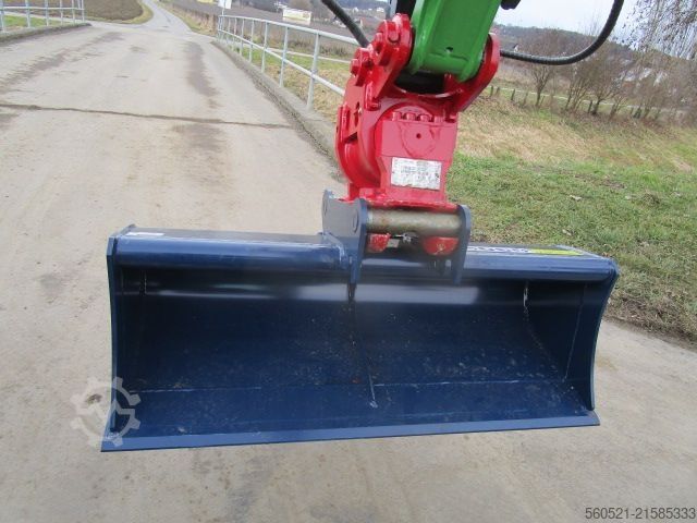 Minibagger Terex TC25 - POWERTILT + mechan. Schnellwechsler + 3 NEU