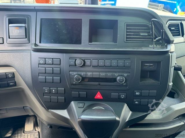 LKW mit Pritsche (offen) MAN TGS 18.360 4x2 Pritsche Kran HIAB XHIDUO 188 E5