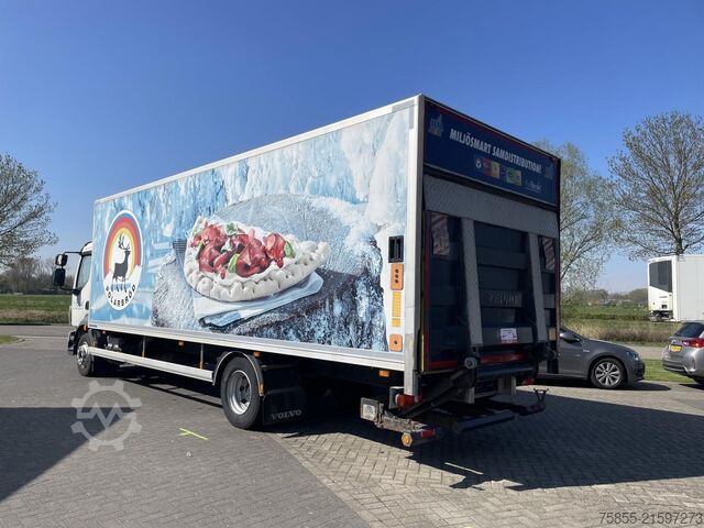 Koffer Volvo FL240 Closed Box / Loading Lift / 157.000 KM