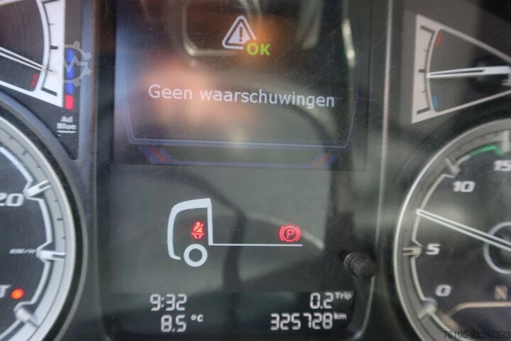 Koffer DAF CF 320 CF 320 FA Bak+Klep 2.000 kg