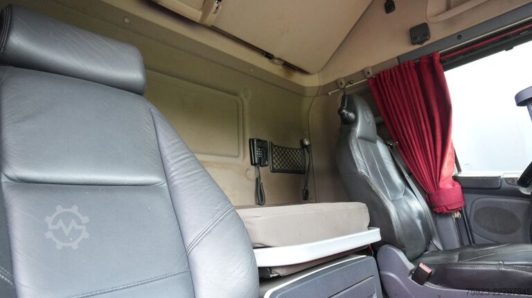 Kranwagen Scania R 580 V8 8X4 LOGTRANSPORT COMBI WITH KESLA 2112...