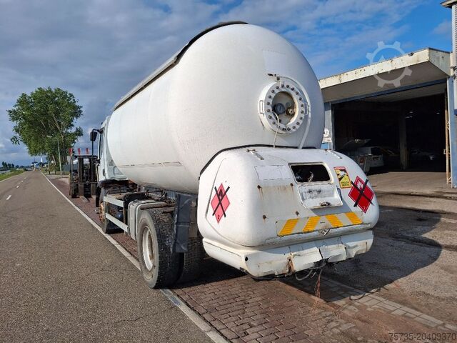 Tankwagen RENAULT MIDLUM 280DXI