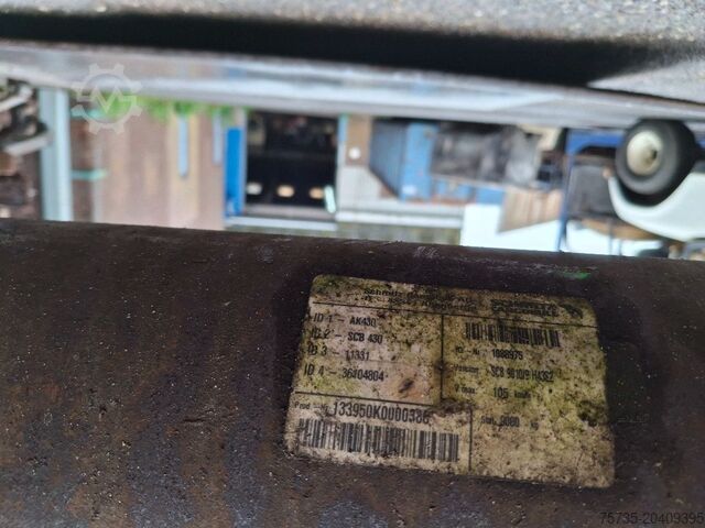 Axis SCHMITZ CARGOBULL SCB 430