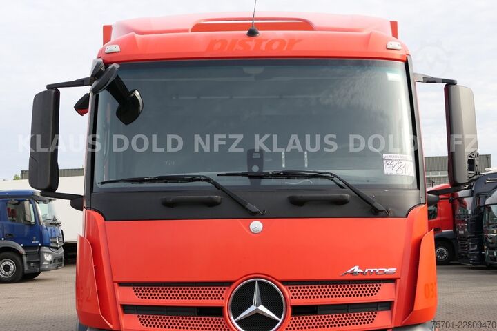 Refrigerated truck MERCEDES-BENZ Antos 2536 Kühlkoffer Retarder LBW Euro 6