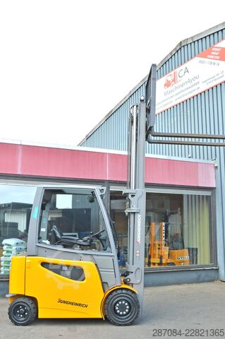 Gabelstapler Jungheinrich EFG 430k