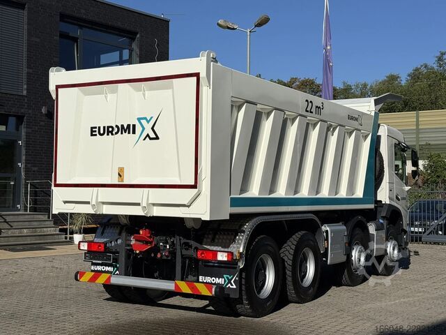 Kipper Volvo FMX 500 FMX13 500 8X4 13L Eckige Mulde Kipper