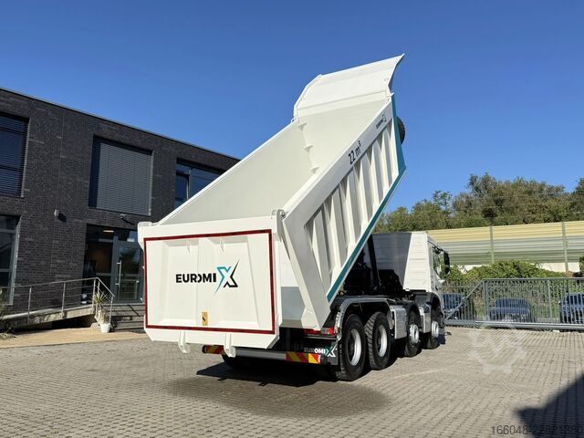 Kipper Volvo FMX 500 FMX13 500 8X4 13L Eckige Mulde Kipper