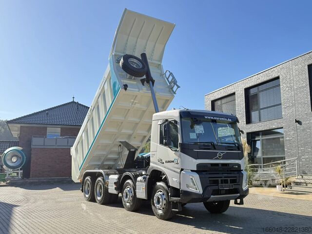 Kipper Volvo FMX 500 FMX13 500 8X4 13L Eckige Mulde Kipper