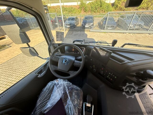 Kipper Volvo FMX 500 FMX13 500 8X4 13L Eckige Mulde Kipper