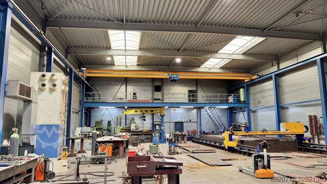 Inkl. Stahlkonstruktion + 2x Auflageboden Abus 2x Overhead crane 16.240 mm / 5 ton