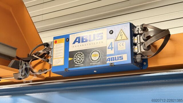 Inkl. Stahlkonstruktion + 2x Auflageboden Abus 2x Overhead crane 16.240 mm / 5 ton