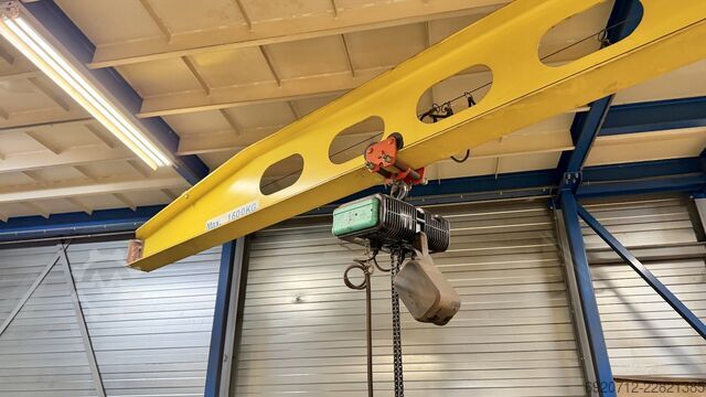 Inkl. Stahlkonstruktion + 2x Auflageboden Abus 2x Overhead crane 16.240 mm / 5 ton