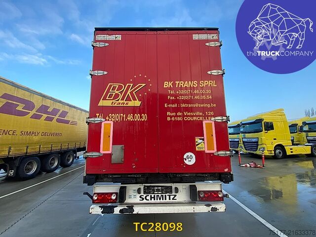 Sliding tarpaulins Schmitz Cargobull 