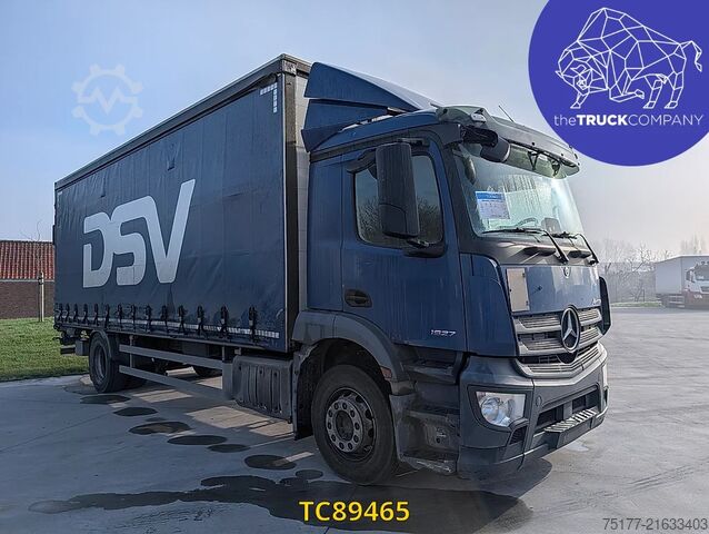 Sliding tarpaulin Mercedes-Benz Antos 1827