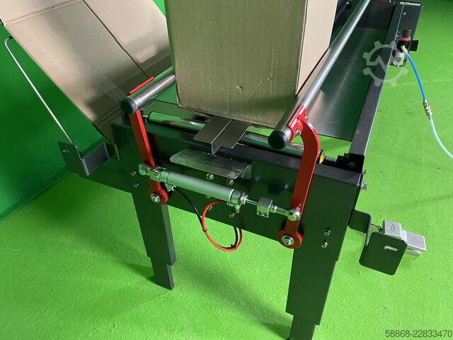Kartonaufrichter - pneumatisch Kartonaufrichter / Bodenklappenfalter CF 10 T