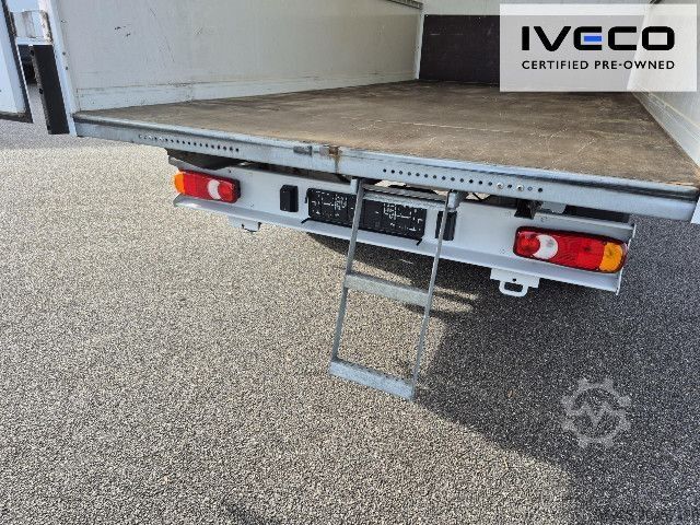 Transporter mit Koffer Fiat Ducato 150 2.3 Koffer / Portaltüren