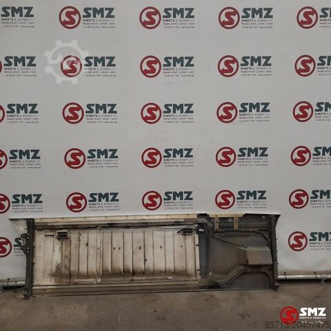 Fahrgestellteil Scania Occ side skirt links Scania