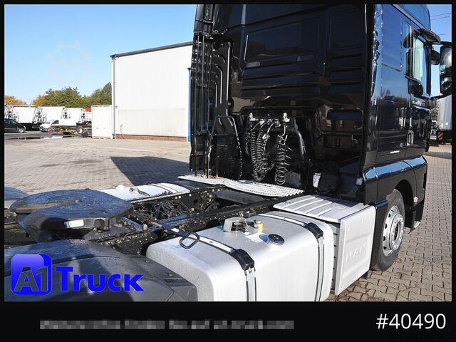 Standard SZM MAN TGX 18,420, BLS, XXL, 2 Tanks,