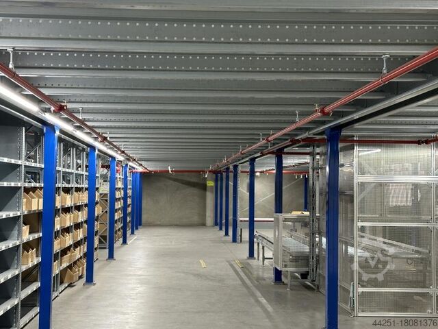 Lagerbühne 684m² Bito Systembaubühne