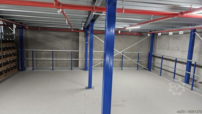 Lagerbühne 684m² Bito Systembaubühne