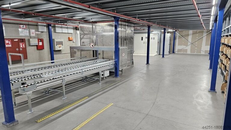 Lagerbühne 684m² Bito Systembaubühne