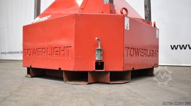 Baumaschine Generac Tower Light CTF 10 Mt Flutlichtmast ohne Motor