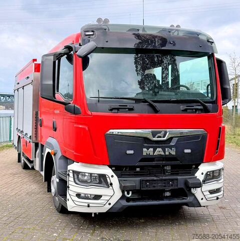 Feuerwehr Tanklöschfahrzeug TLF 2500 MAN TGL 12.250 TLF 2500 l Wasser 250l Schaum