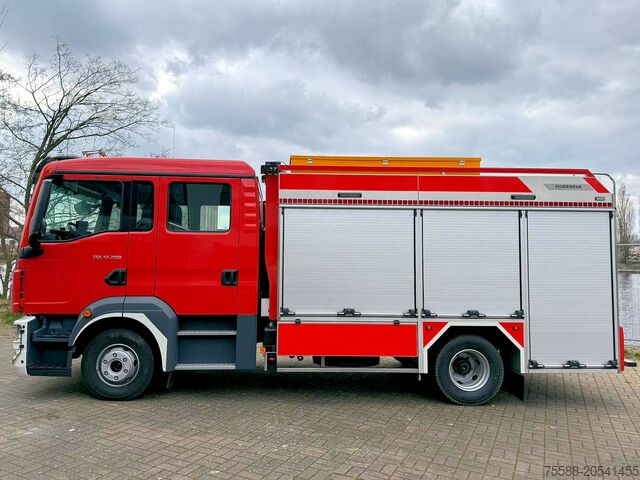 Feuerwehr Tanklöschfahrzeug TLF 2500 MAN TGL 12.250 TLF 2500 l Wasser 250l Schaum