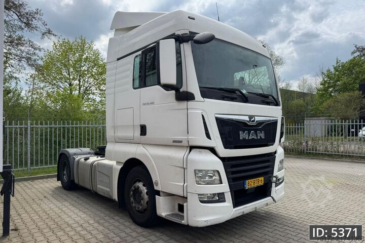 Standard-SZM MAN TGX 18.460 XL, Euro 6, / Retarder / 2 Tanks / M...