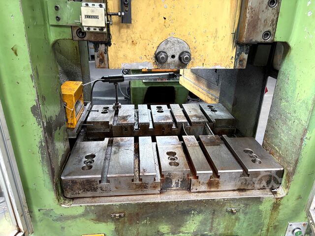 Automatic punching machine SCHAAL SEP 63