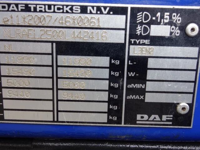 Car carrier van DAF LF 210 oprijlaadbak,airco