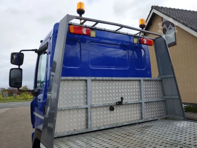 Car carrier van DAF LF 210 oprijlaadbak,airco