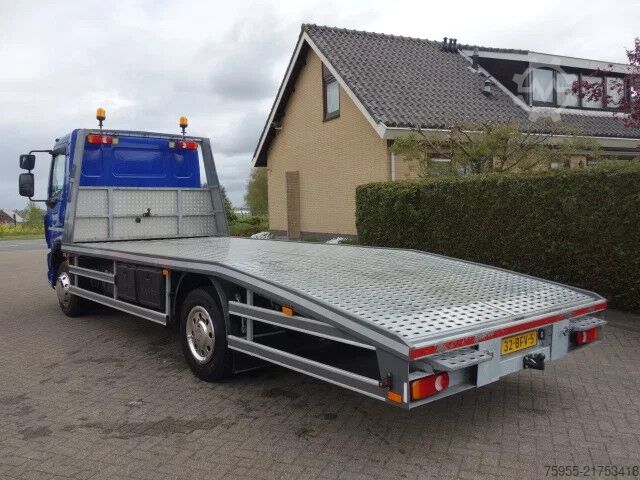 Car carrier van DAF LF 210 oprijlaadbak,airco