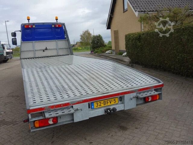 Car carrier van DAF LF 210 oprijlaadbak,airco