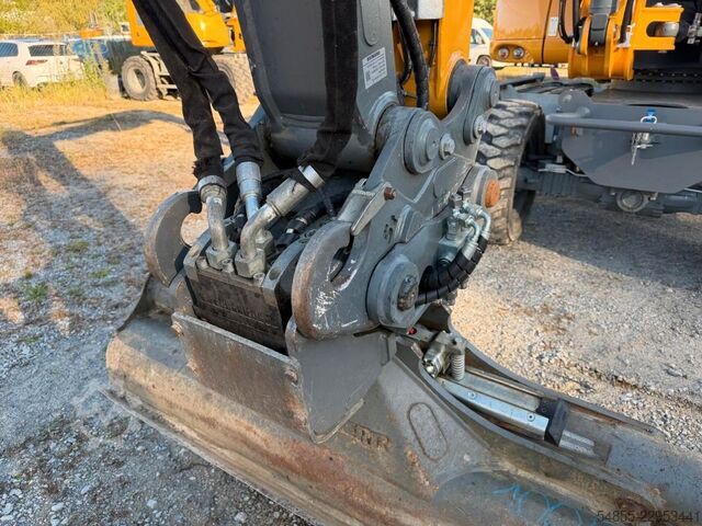 Mobilbagger LIEBHERR A912 Compact