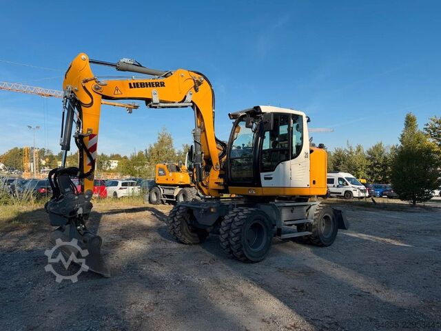Mobilbagger LIEBHERR A912 Compact