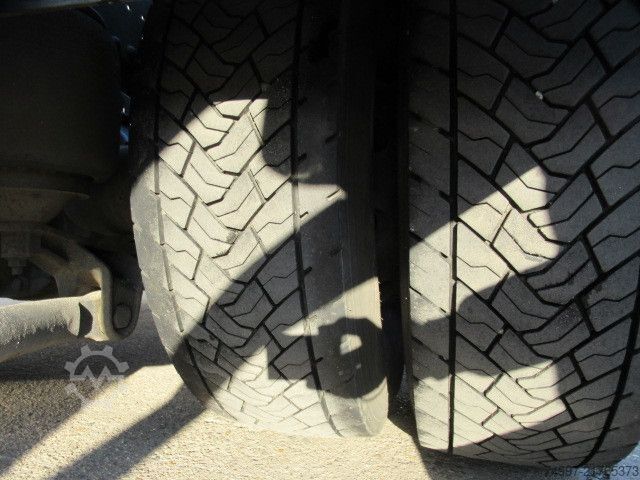 LKW-Fahrgestell IVECO AS260S42Y/FP / ADR / Intarder / Standklima