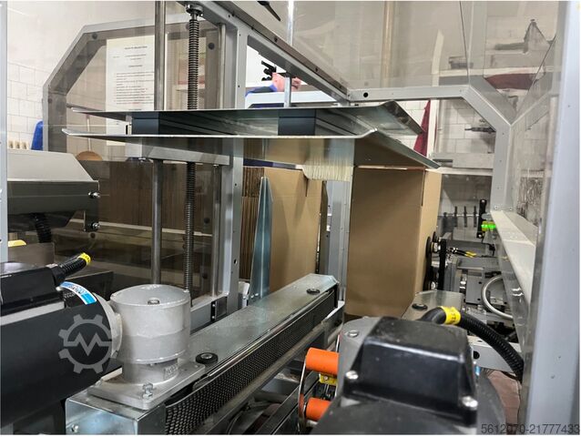 Cardboard packaging machine SOCO SYSTEM BE 2200 ATS Right