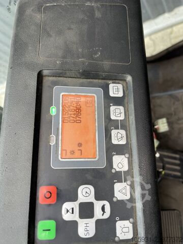 Electric 4-wheel forklift Toyota 8FBMT25