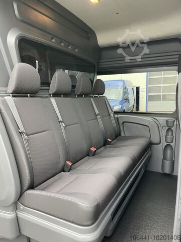 Transporter with crew cab Peugeot Boxer L47H2 Doka 7 Sitzer Mixto/