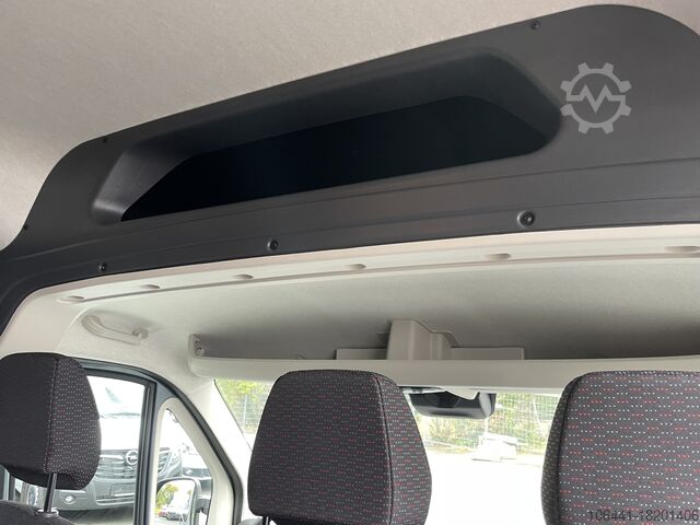 Transporter with crew cab Peugeot Boxer L47H2 Doka 7 Sitzer Mixto/