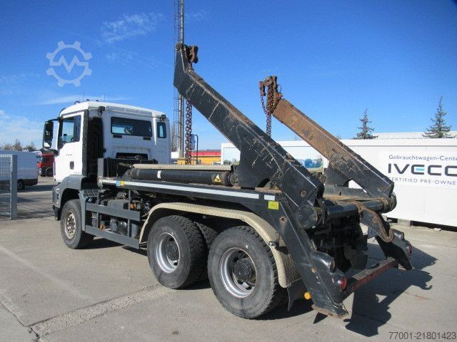 Tipper truck MAN 26.440 / 6 x 4 / Meiller